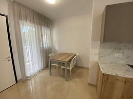 Central Studio Equipped With Everything you Need