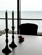 Spacious Artist Studio on the Ocean Front,
