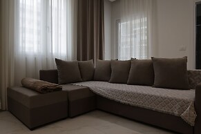 Joel Family Apartment's Golem Center