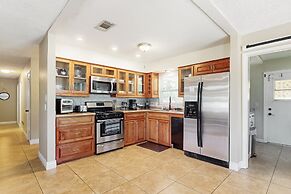 2403 Auburn Dr