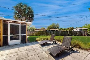 2403 Auburn Dr