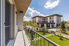 Garden Breeze Stay Villa 1 - Gala Residence