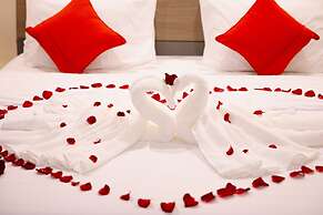 Walk Street Hotel & Apartment