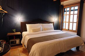Docecuartos Hotel