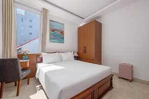 Lumina Star Hotel