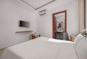 Lumina Star Hotel