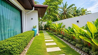 Nicky Harmony 3BR Pool Villa in Bang Tao
