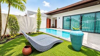 Nicky Harmony 3BR Pool Villa in Bang Tao