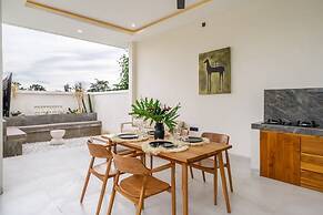 Dasha 2 Villa