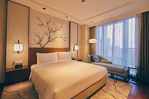 LJZ Supreme Tower Hotel