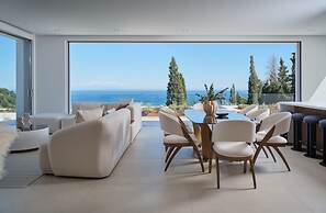 Doci Kelios Villa with heated pool