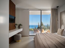 Doci Kelios Villa with heated pool