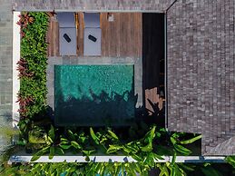 Apura Villa by Betterplace