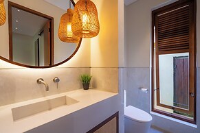 Apura Villa by Betterplace