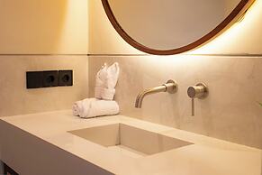 Apura Villa by Betterplace