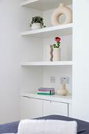 Stylish Soho 1BR Central
