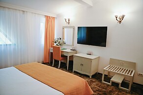 Hotel La Castel Iasi