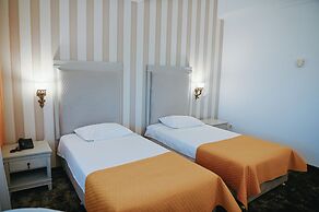 Hotel La Castel Iasi
