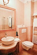 Hotel La Castel Iasi