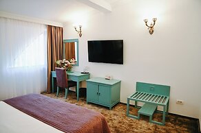 Hotel La Castel Iasi
