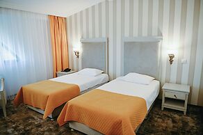 Hotel La Castel Iasi