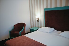 Hotel La Castel Iasi