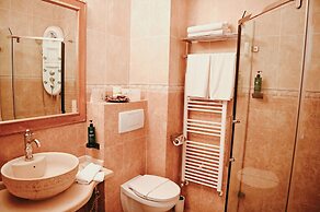 Hotel La Castel Iasi