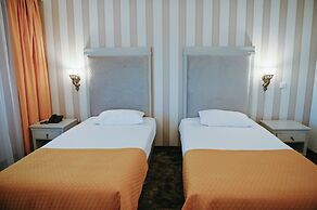 Hotel La Castel Iasi