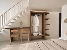 Ichos Boutique Apartments