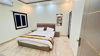 Sandhya paying guest house and Dormitory