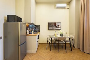 Stay Inn on Saryan Street 33