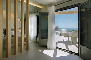La Madeleine Suites Fira
