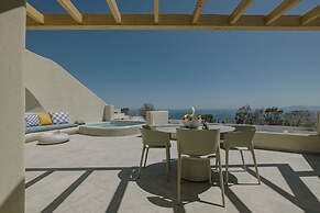 La Madeleine Suites Fira