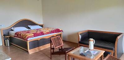 Elphinstone Inn