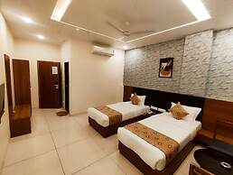 Hotel Grand Ekta