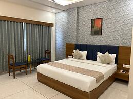 Hotel Grand Ekta