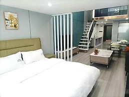 Jinyuju High-altitude Scenic Hotel