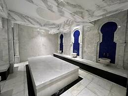 Gold Sand Suites