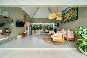 Honey Mandarin Villa