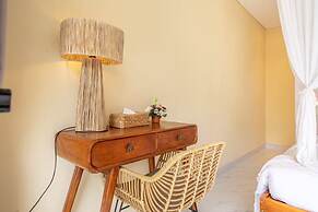 Honey Mandarin Villa