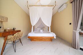 Honey Mandarin Villa