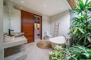 Honey Mandarin Villa
