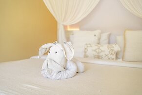 Honey Mandarin Villa