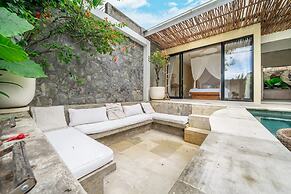 Honey Mandarin Villa