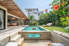 Honey Mandarin Villa