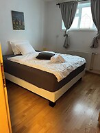2 Bedroom Condo With Cheap Pick up Services