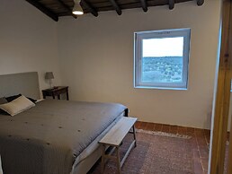 Herdade dos Calvinos Monte 2