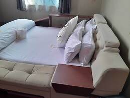 NIGO EXECUTIVE LODGE MAHENGE
