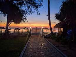 The Blue Sand Beach Resort - Trincomalee