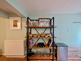 Cosy 2bed House in Reading